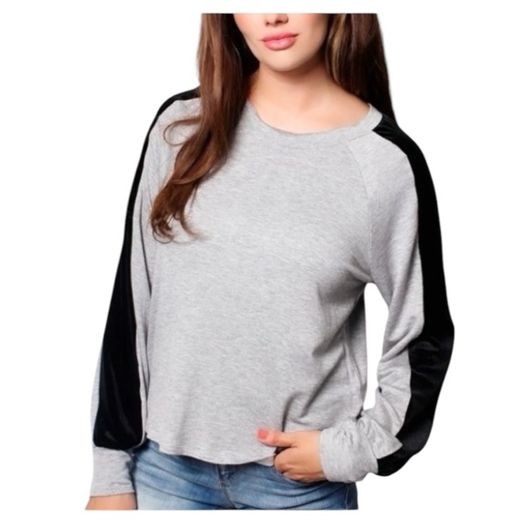 Moa Moa Tops - MOA MOA LARGE Women's Long Sleeve Crew Neck Top